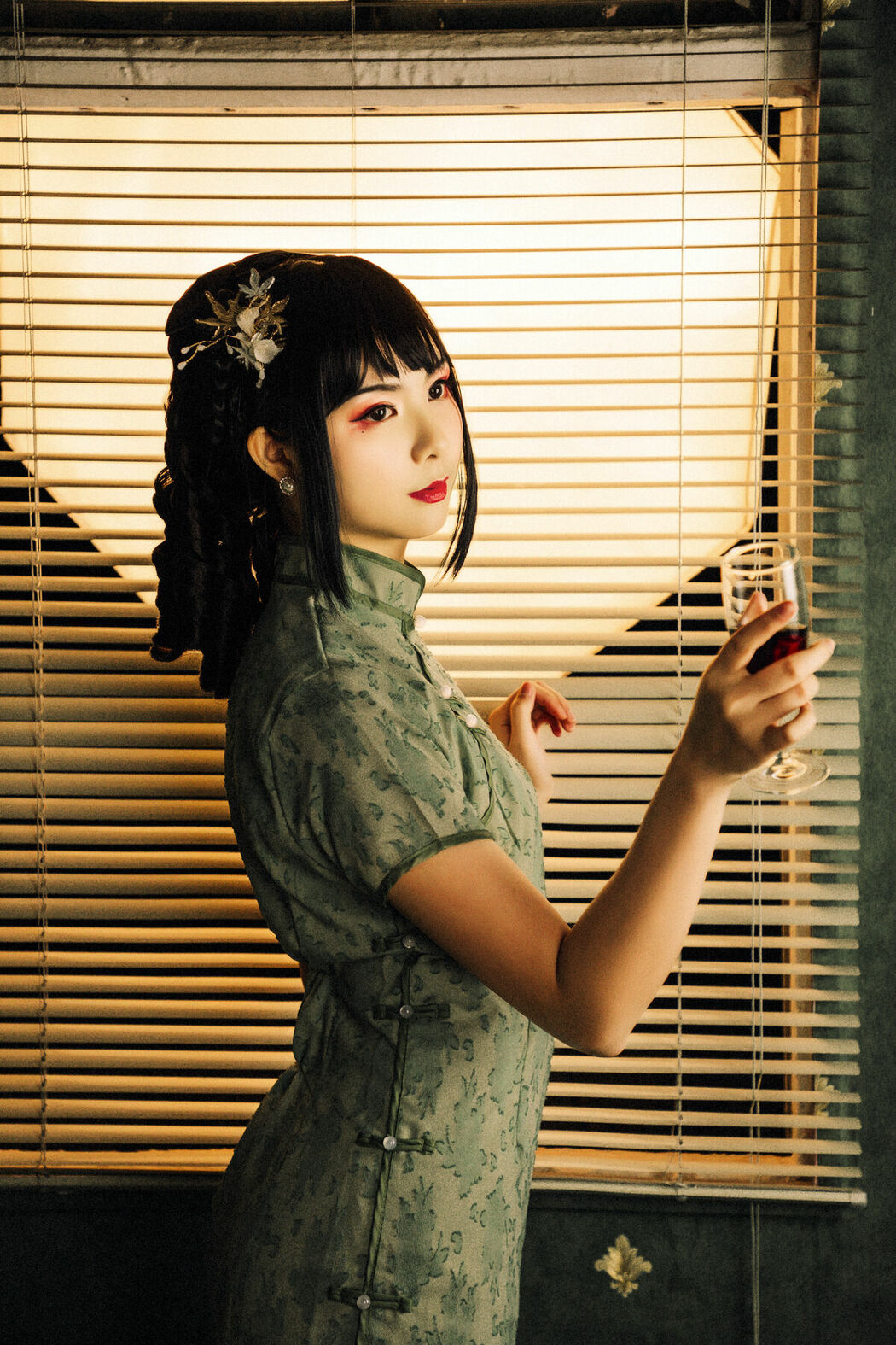 YiTuYu艺图语 Vol.9210 Ming Ge Er (21P)