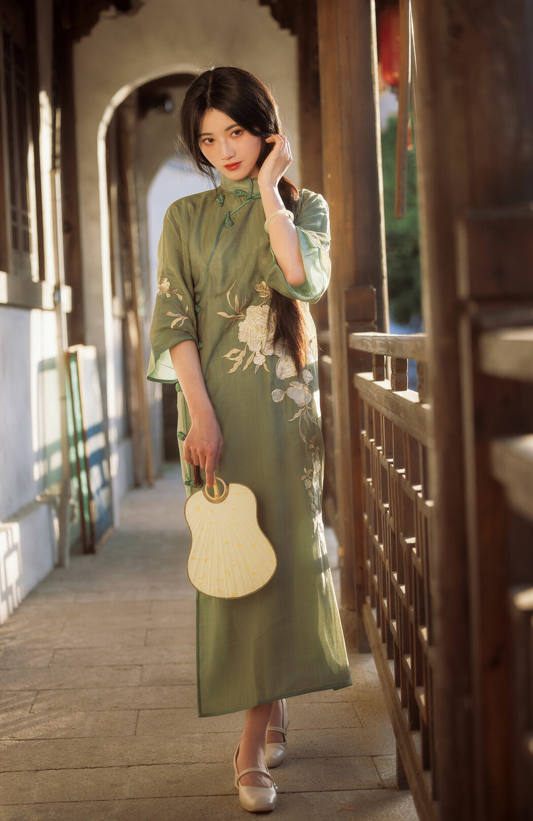 YiTuYu艺图语 Vol.9180 Dang Chu Jiao Ren Jia Xiao Tian Tian (16P)