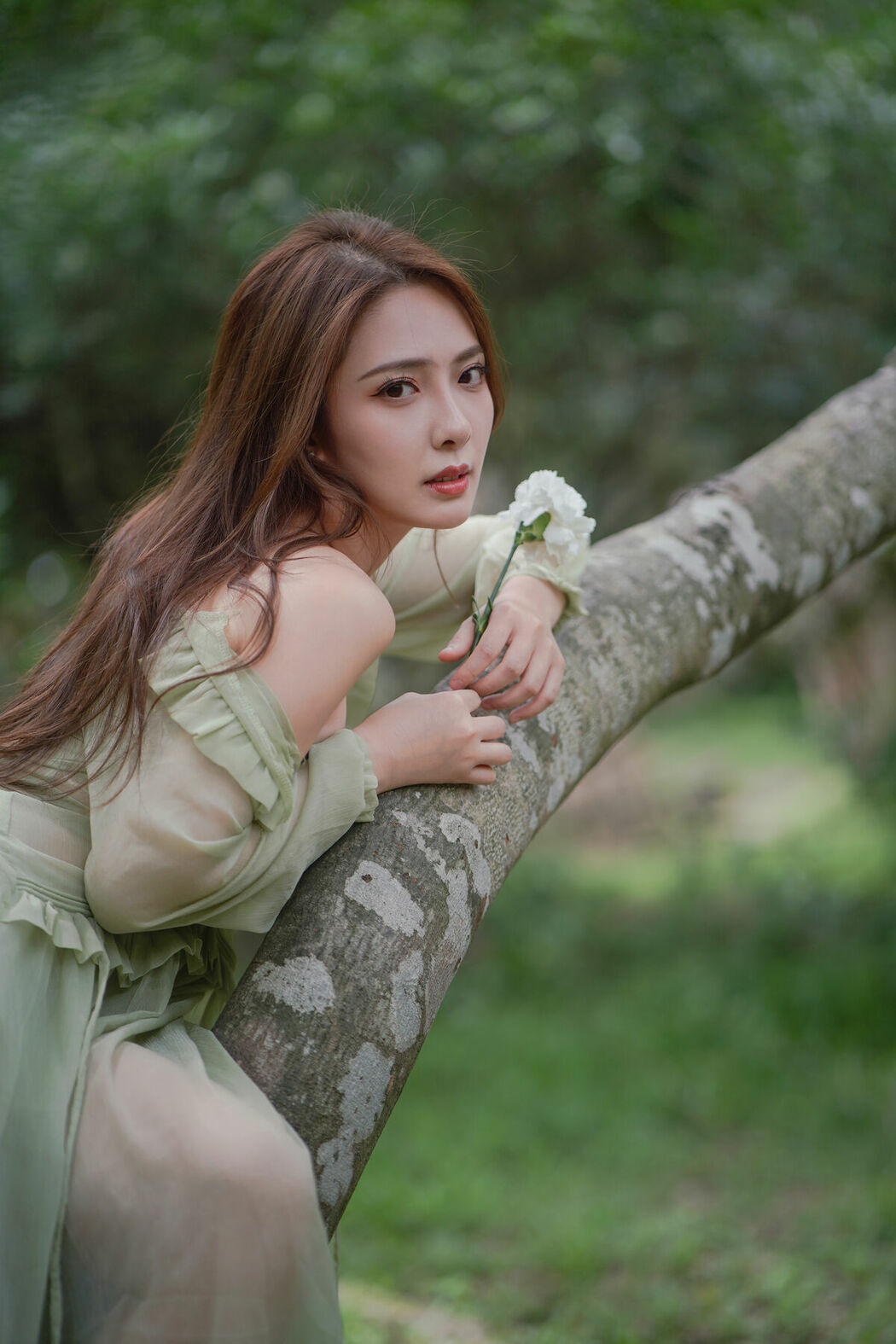 YiTuYu艺图语 Vol.9196 Ying Er YY (40P)