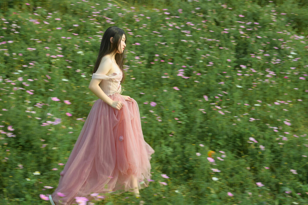 YiTuYu艺图语 Vol.9211 Ye Zhi Zhi Zhi (19P)