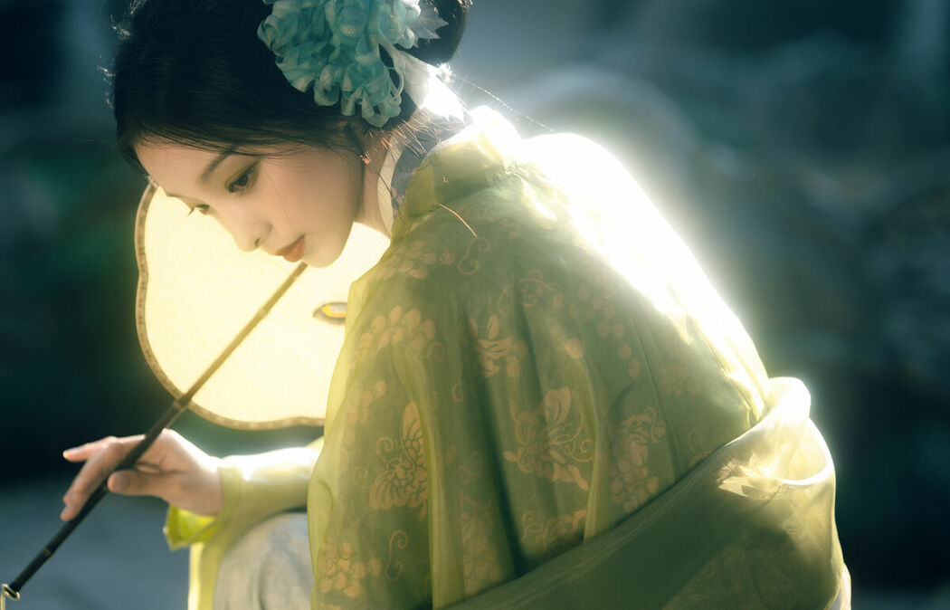 YiTuYu艺图语 Vol.9195 Li Yu Ayu (43P)