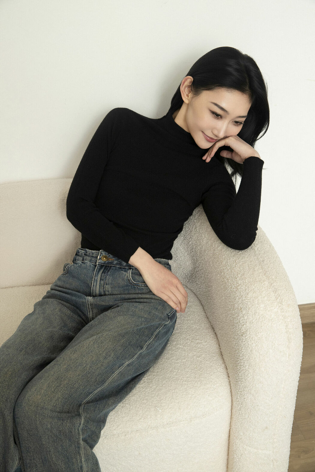 YiTuYu艺图语 Vol.9203 PENG (25P)