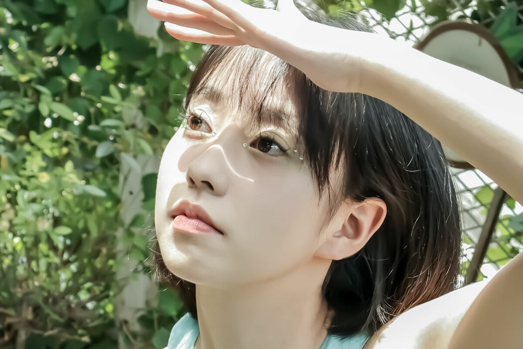 YiTuYu艺图语 Vol.9201 Wo Shi Yi Ke Sheng Dan Shu (18P)