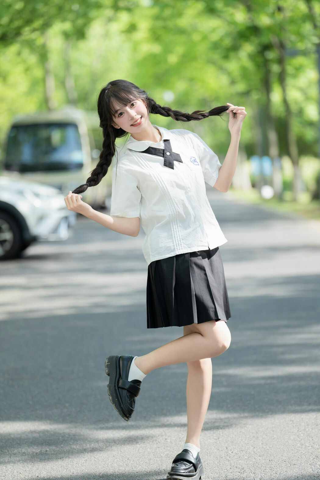 YiTuYu艺图语 Vol.9185 Xia Yu Xiao Nian (29P)