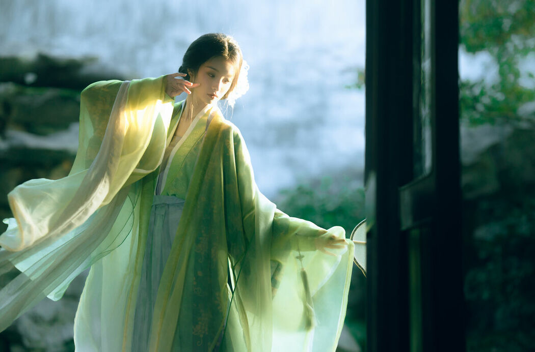 YiTuYu艺图语 Vol.9195 Li Yu Ayu (43P)