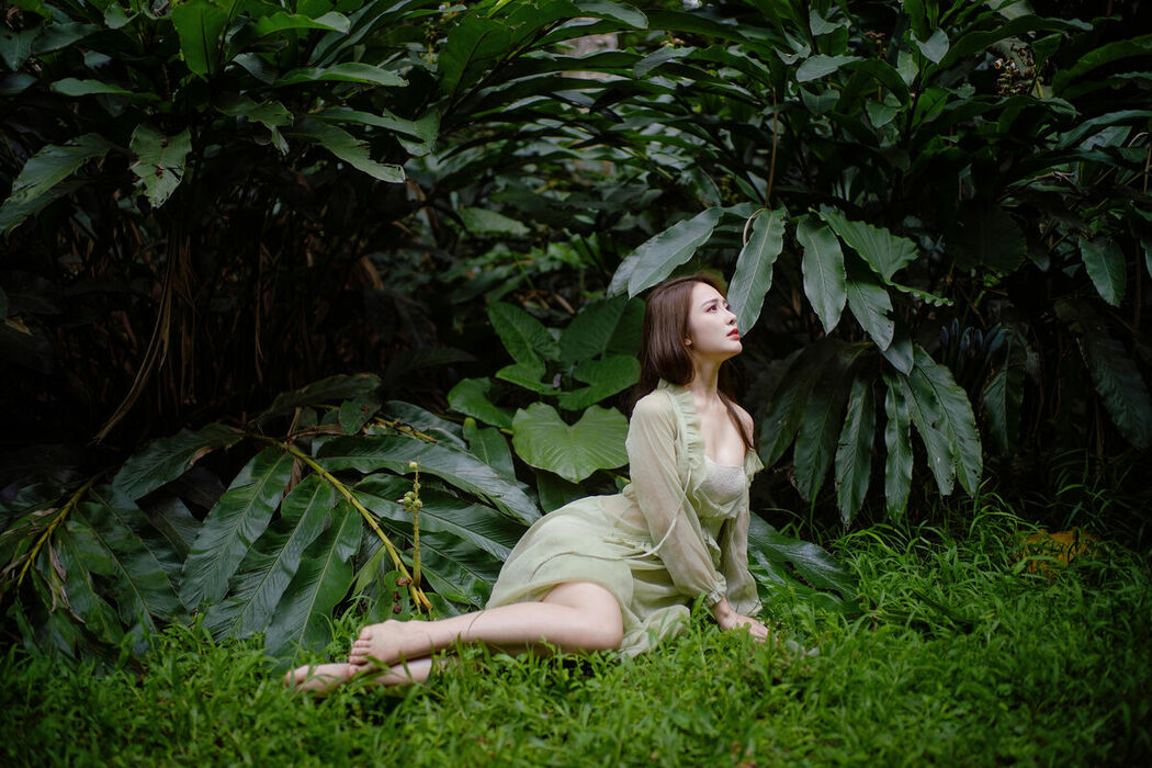 YiTuYu艺图语 Vol.9196 Ying Er YY (40P)