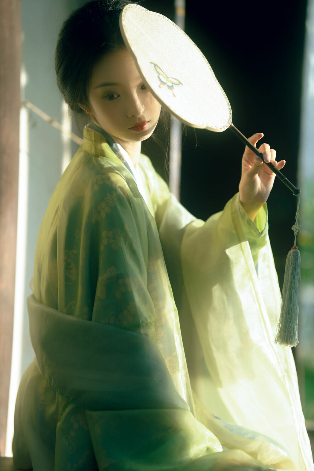 YiTuYu艺图语 Vol.9195 Li Yu Ayu (43P)