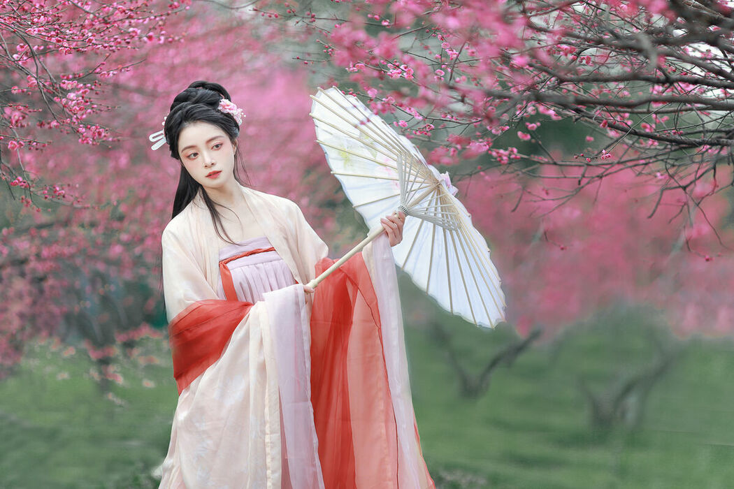 YiTuYu艺图语 Vol.9204 Sui Sui Ru Yi (15P)