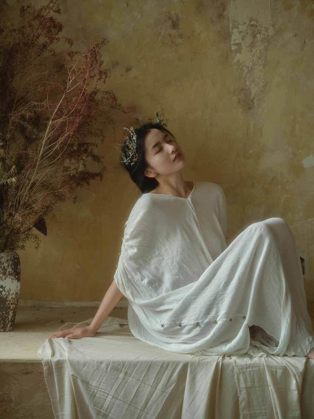 YiTuYu艺图语 Vol.9209 Yang Yang (18P)