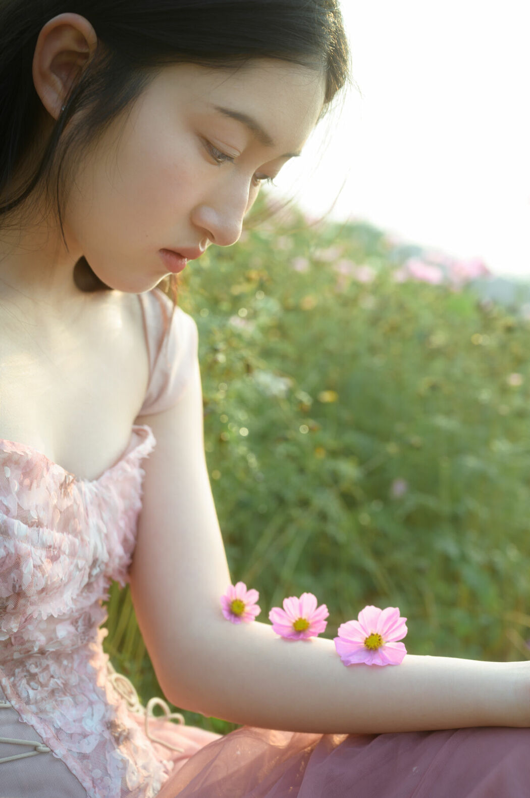 YiTuYu艺图语 Vol.9211 Ye Zhi Zhi Zhi (19P)