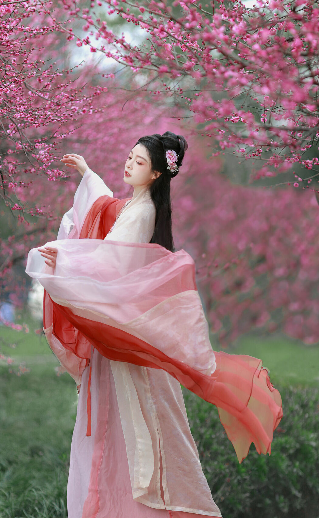 YiTuYu艺图语 Vol.9204 Sui Sui Ru Yi (15P)