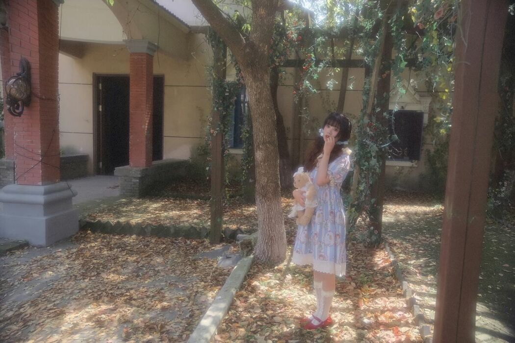 YiTuYu艺图语 Vol.9183 Zhu Shao Zi (37P)