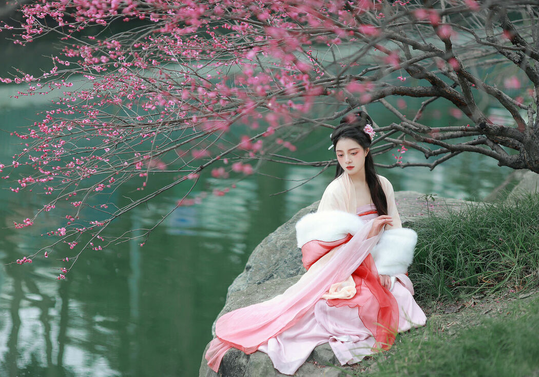 YiTuYu艺图语 Vol.9204 Sui Sui Ru Yi (15P)