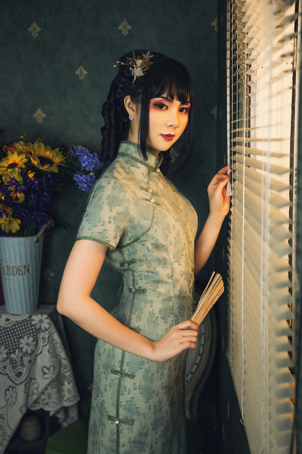 YiTuYu艺图语 Vol.9210 Ming Ge Er (21P)