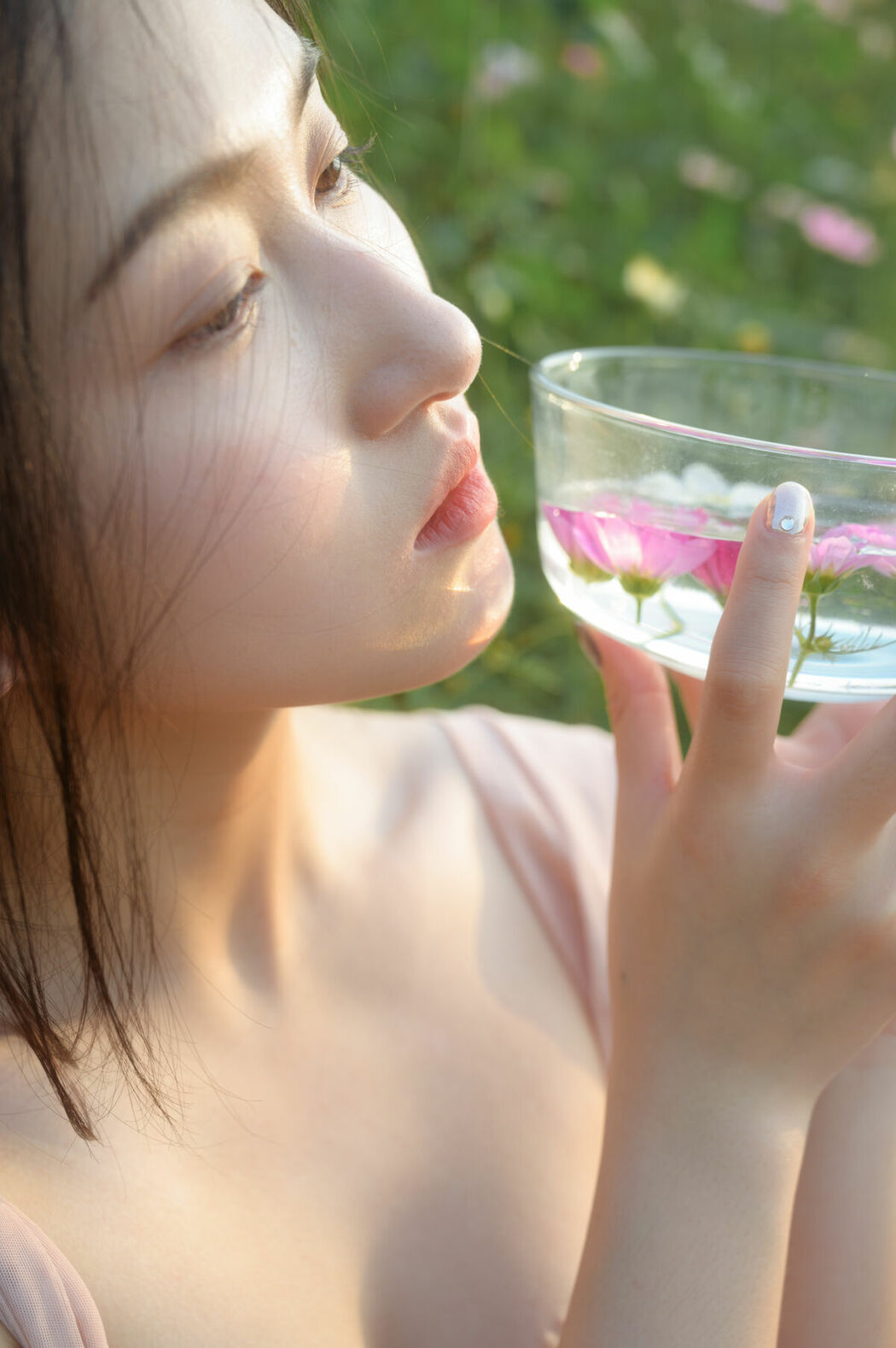 YiTuYu艺图语 Vol.9211 Ye Zhi Zhi Zhi (19P)