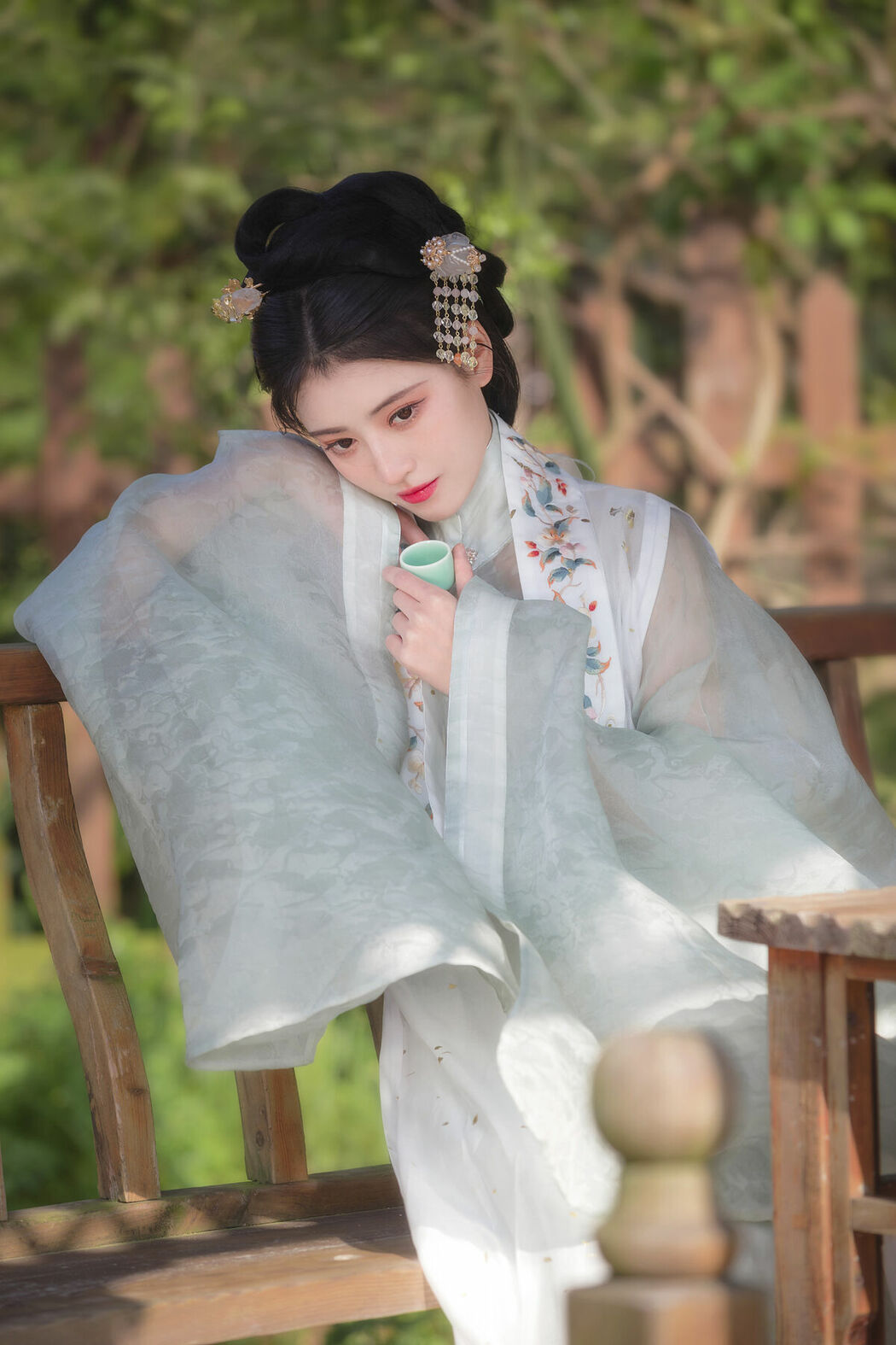 YiTuYu艺图语 Vol.9207 Dang Chu Jiao Ren Jia Xiao Tian Tian (14P)