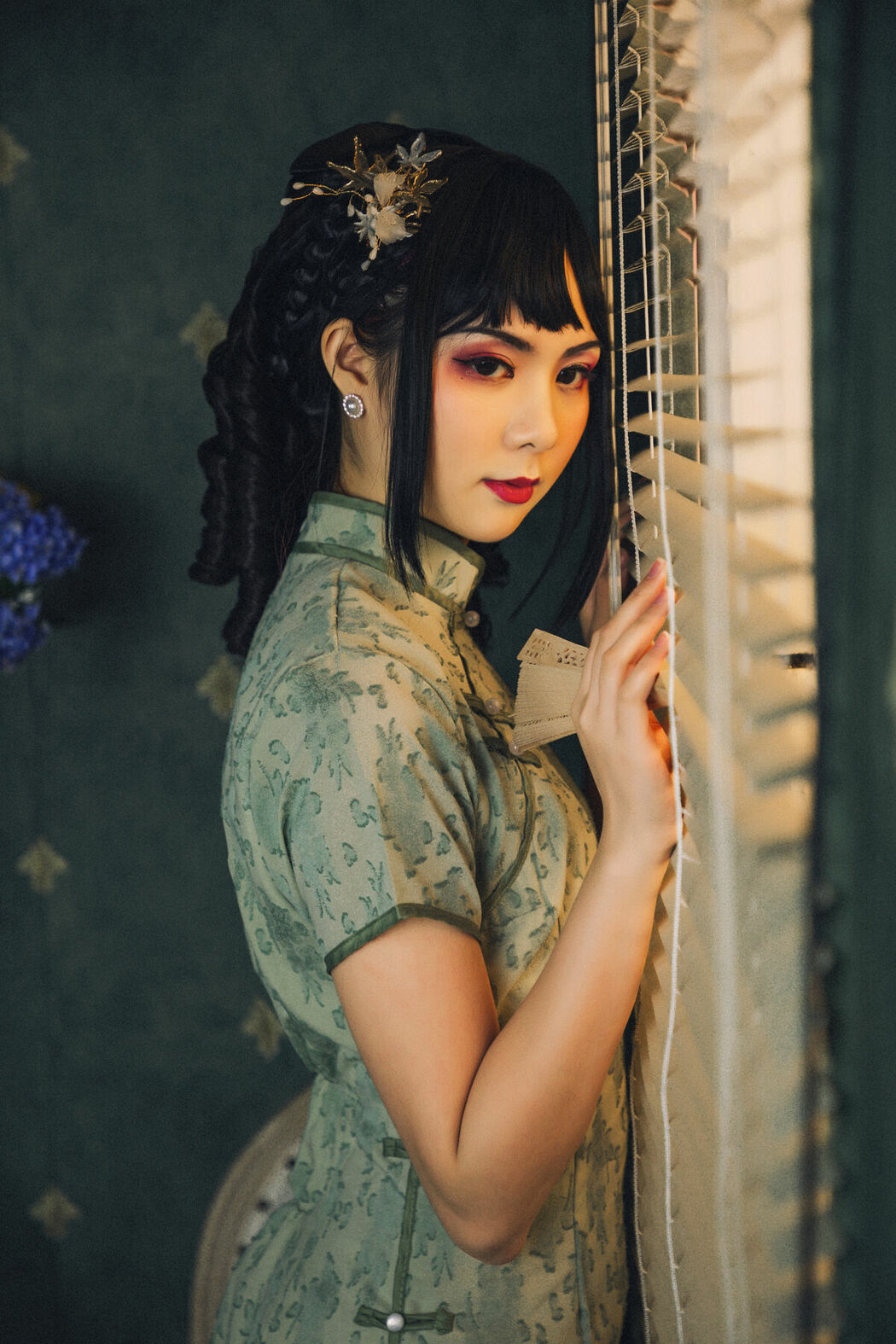 YiTuYu艺图语 Vol.9210 Ming Ge Er (21P)