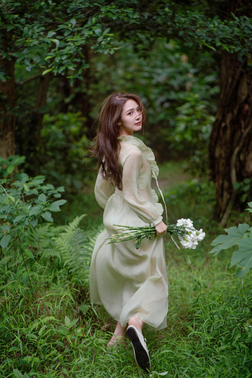 YiTuYu艺图语 Vol.9196 Ying Er YY (40P)