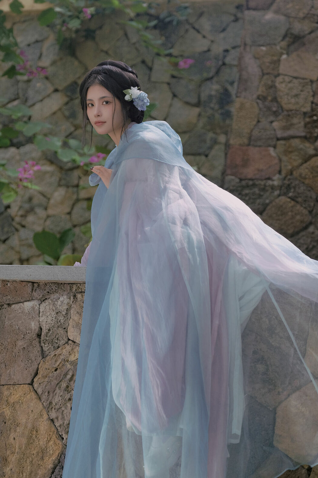 YiTuYu艺图语 Vol.9198 Xin Miao (19P)