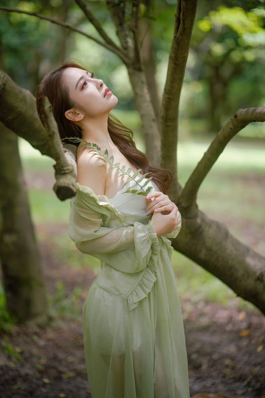 YiTuYu艺图语 Vol.9196 Ying Er YY (40P)