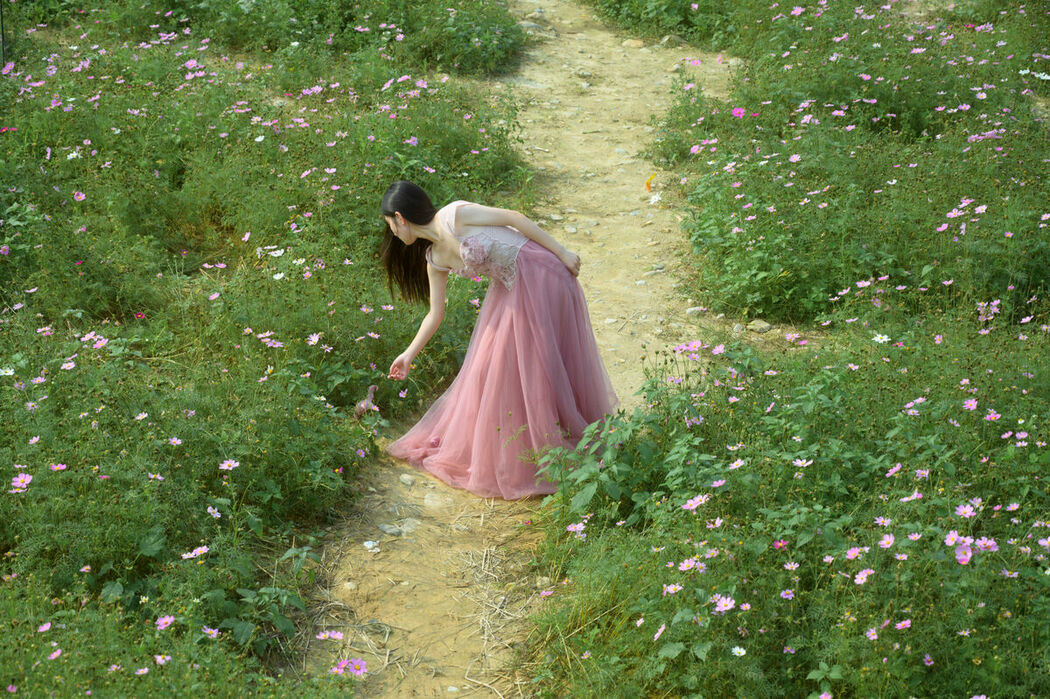 YiTuYu艺图语 Vol.9211 Ye Zhi Zhi Zhi (19P)