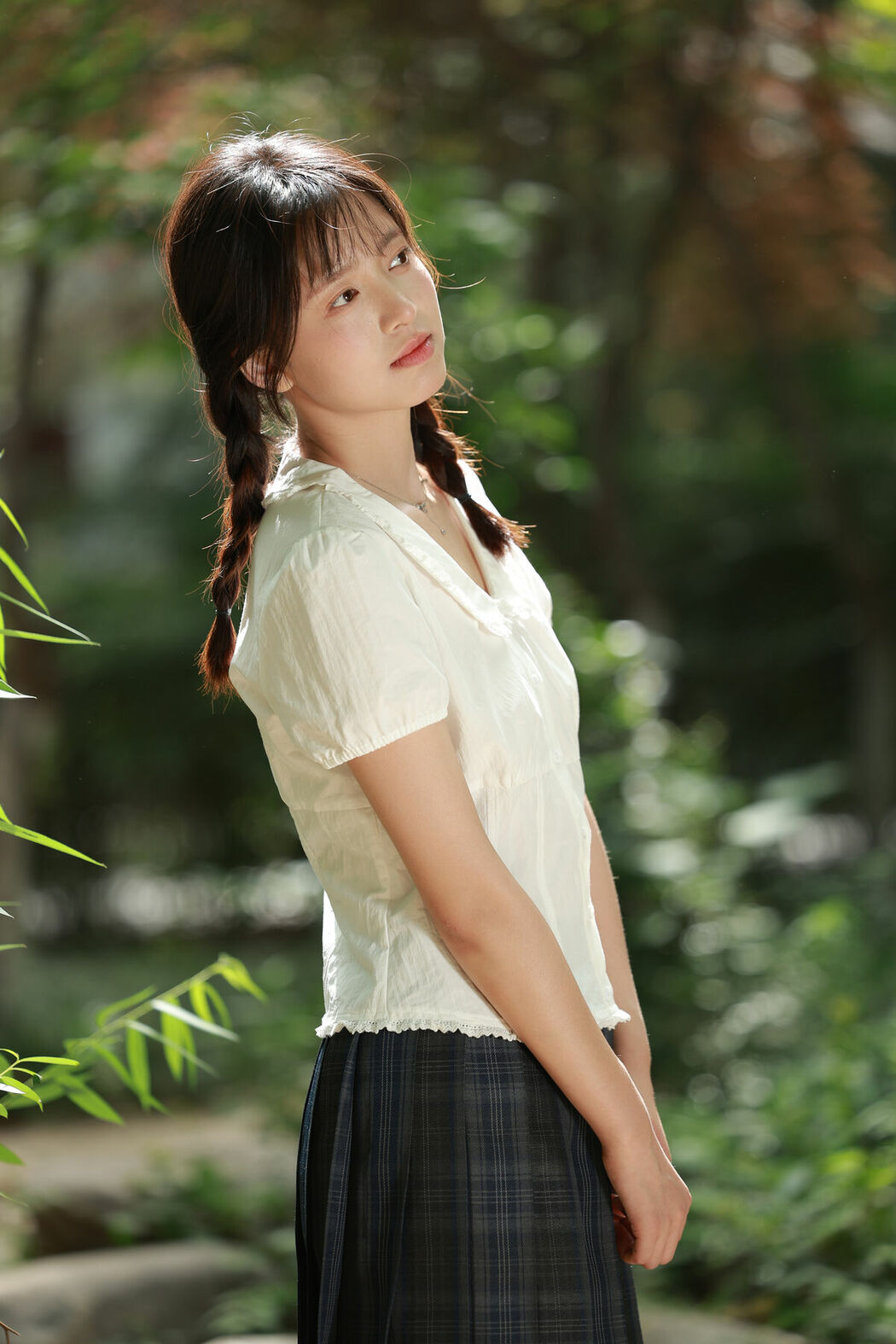 YiTuYu艺图语 Vol.9214 Wan Zi (33P)