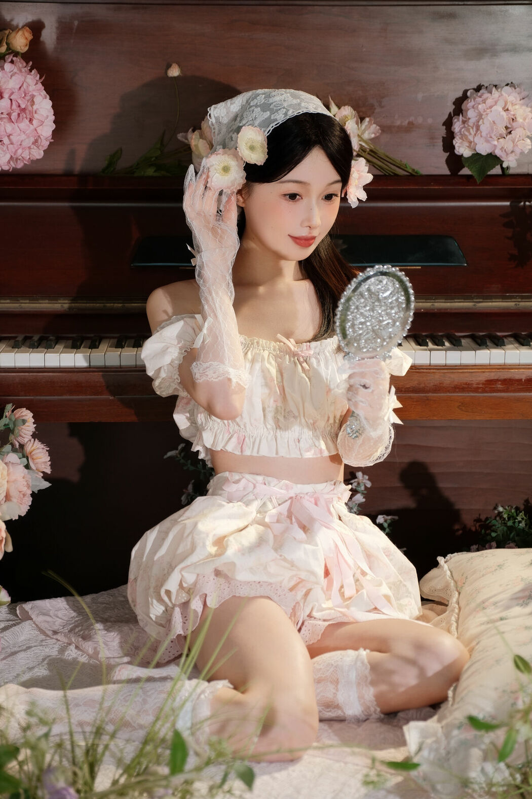 YiTuYu艺图语 Vol.9222 Suan Nai Jia Xin Hao Hao Ci (18P)