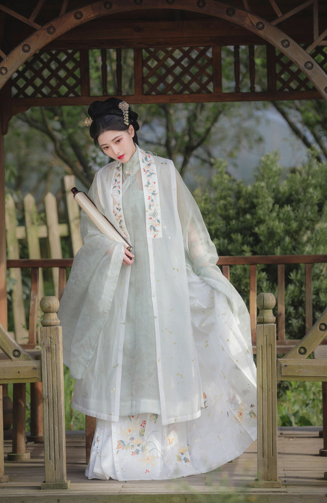 YiTuYu艺图语 Vol.9207 Dang Chu Jiao Ren Jia Xiao Tian Tian (14P)