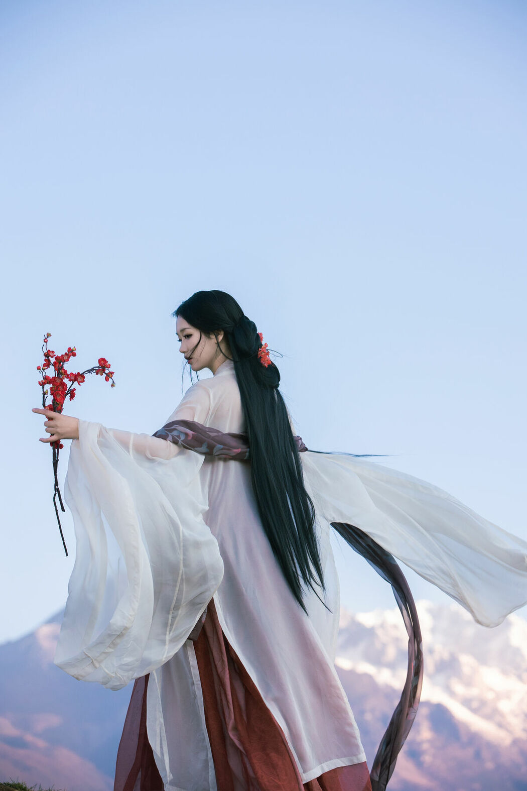 YiTuYu艺图语 Vol.9215 Wan Jiang Ting (34P)