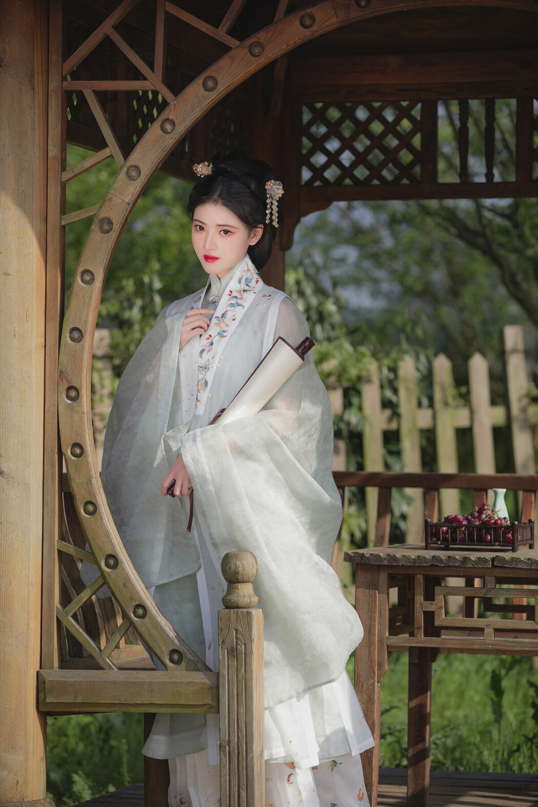 YiTuYu艺图语 Vol.9207 Dang Chu Jiao Ren Jia Xiao Tian Tian (14P)