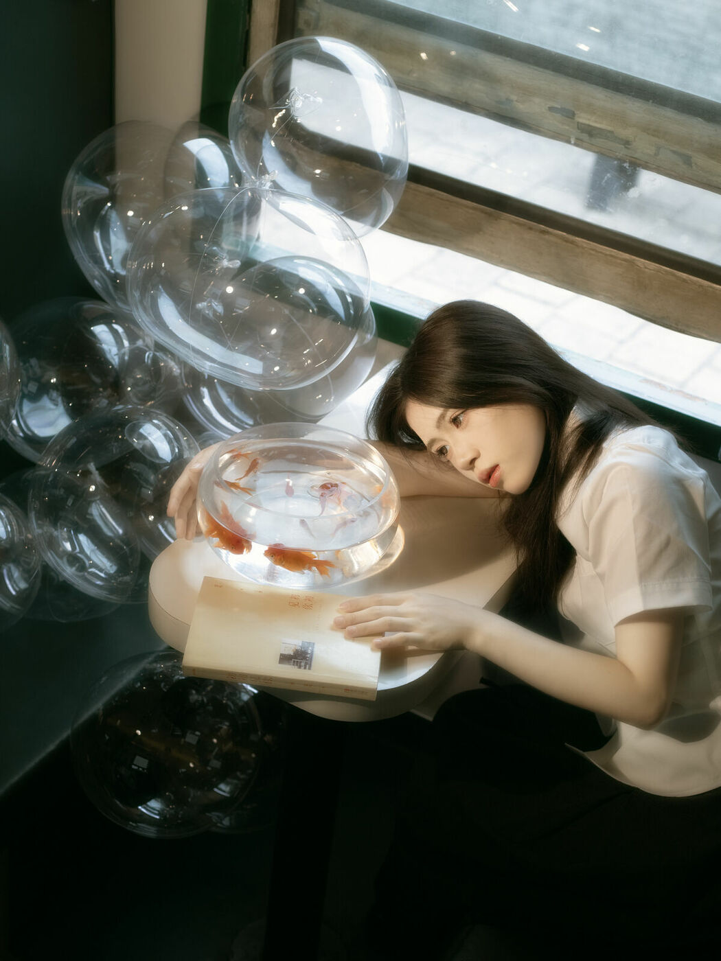 YiTuYu艺图语 Vol.9225 Yi Li Jin Dou Zi (28P)