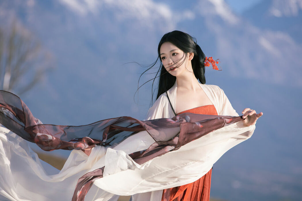 YiTuYu艺图语 Vol.9215 Wan Jiang Ting (34P)