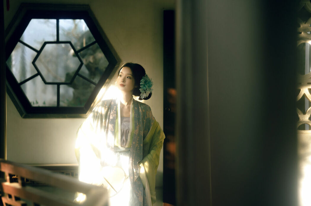 YiTuYu艺图语 Vol.9195 Li Yu Ayu (43P)