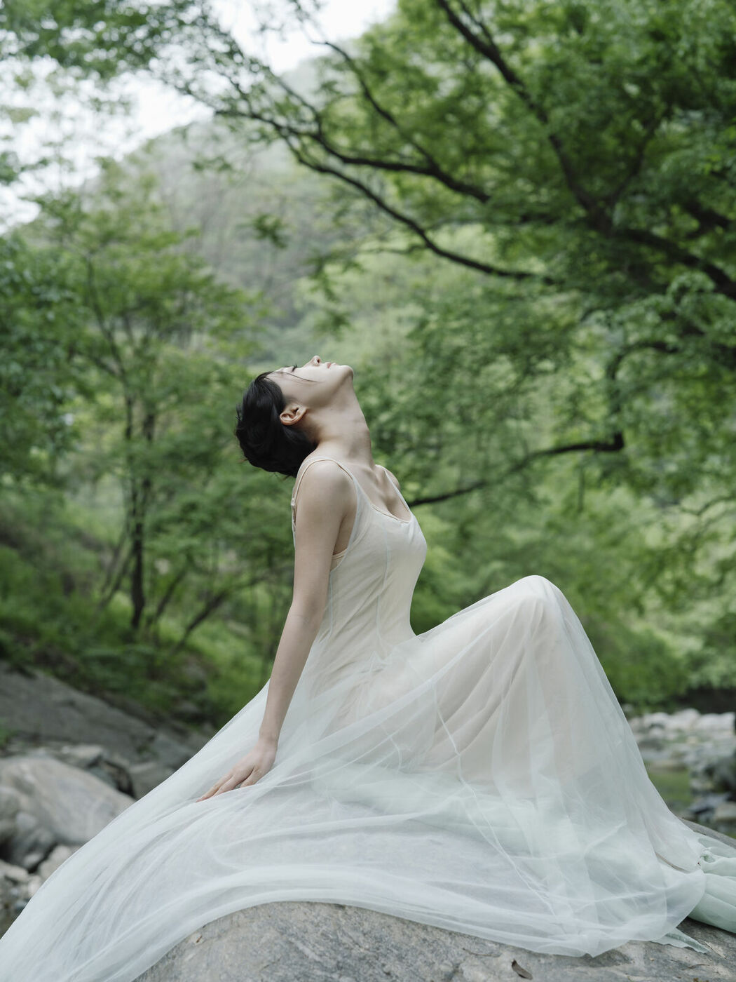 YiTuYu艺图语 Vol.9227 Man Moto Satomi (14P)