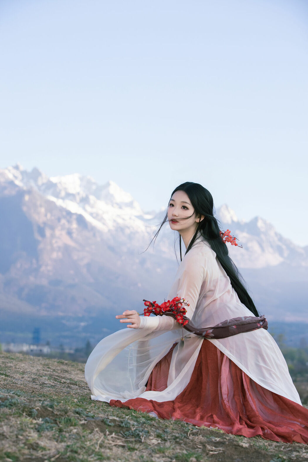 YiTuYu艺图语 Vol.9215 Wan Jiang Ting (34P)