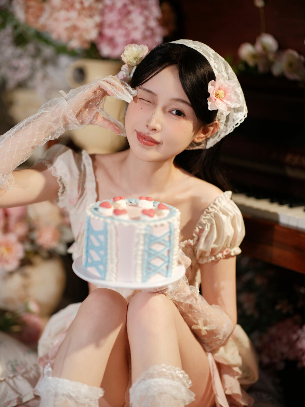 YiTuYu艺图语 Vol.9222 Suan Nai Jia Xin Hao Hao Ci (18P)