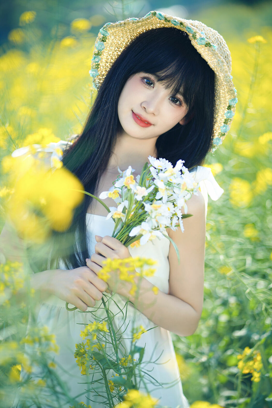 YiTuYu艺图语 Vol.9229 Chun Jiao Jiao (15P)