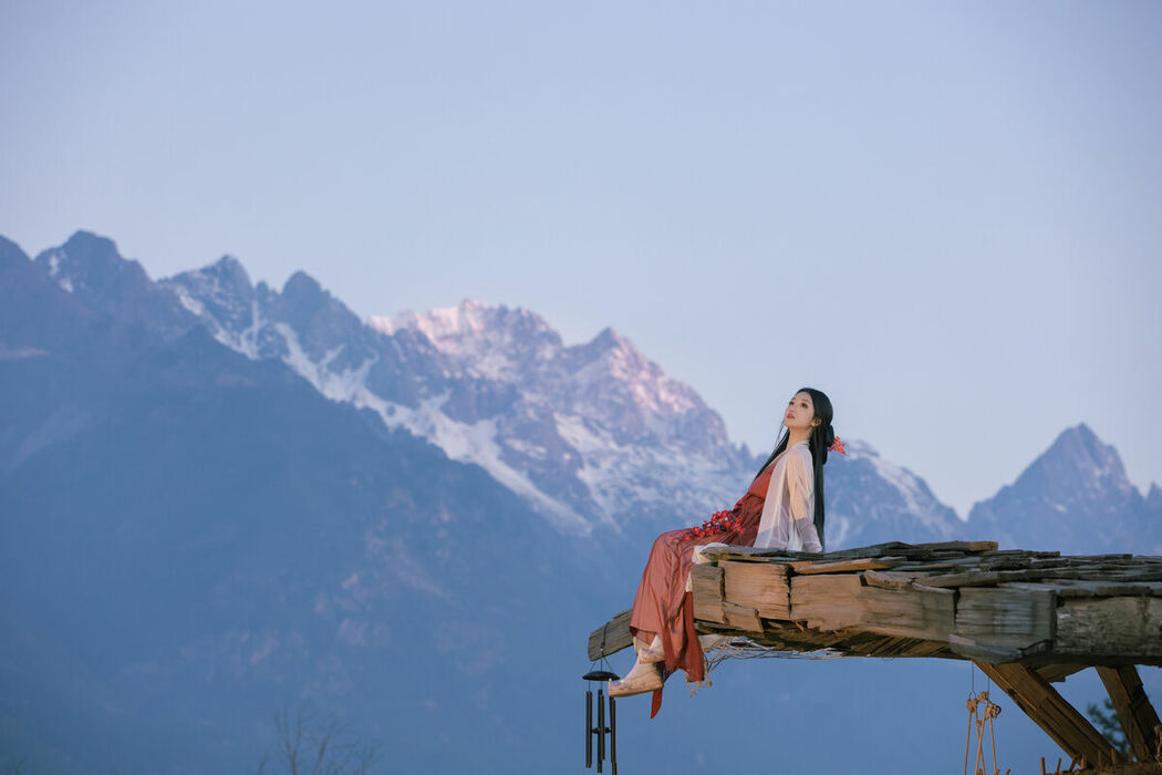 YiTuYu艺图语 Vol.9215 Wan Jiang Ting (34P)