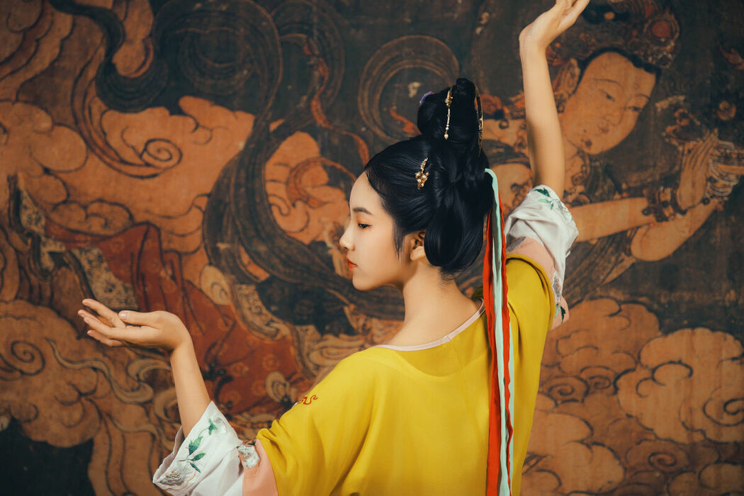 YiTuYu艺图语 Vol.9232 Jian Xiao Cheng (17P)