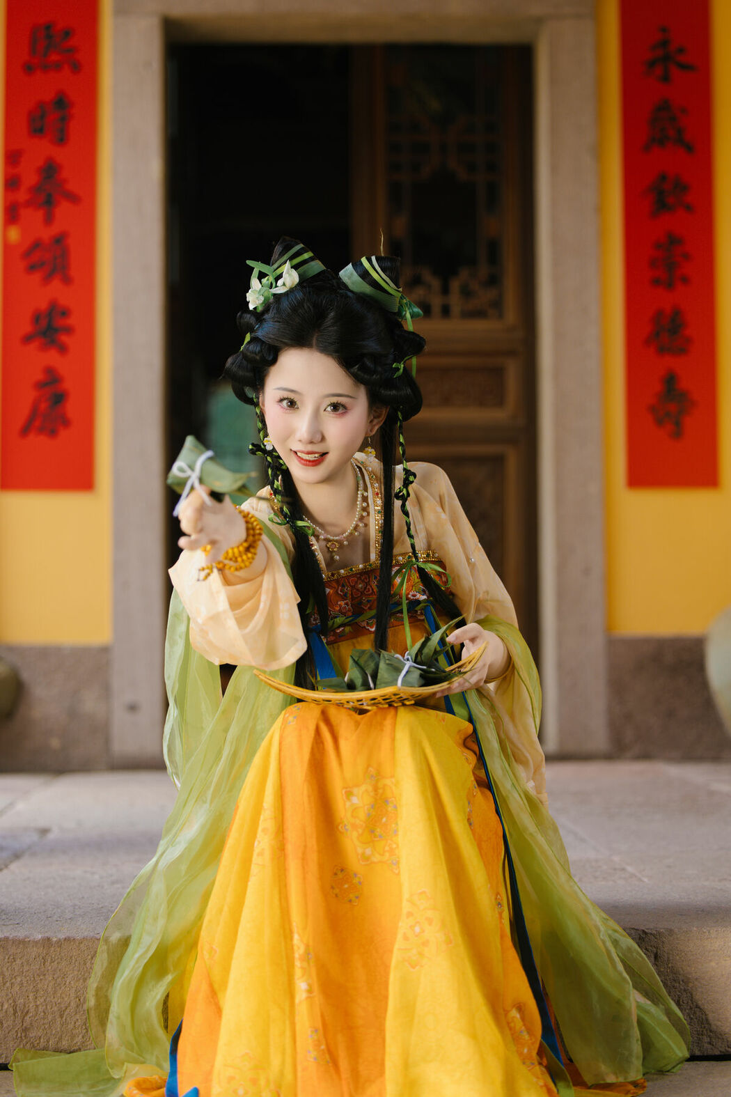 YiTuYu艺图语 Vol.9221 Zhi Zhi (30P)