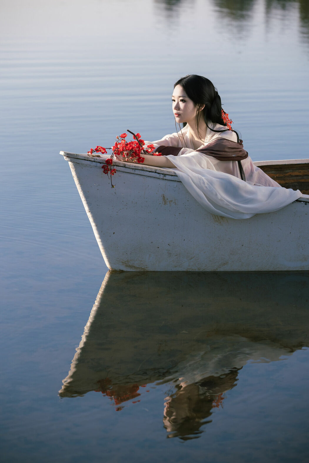 YiTuYu艺图语 Vol.9215 Wan Jiang Ting (34P)