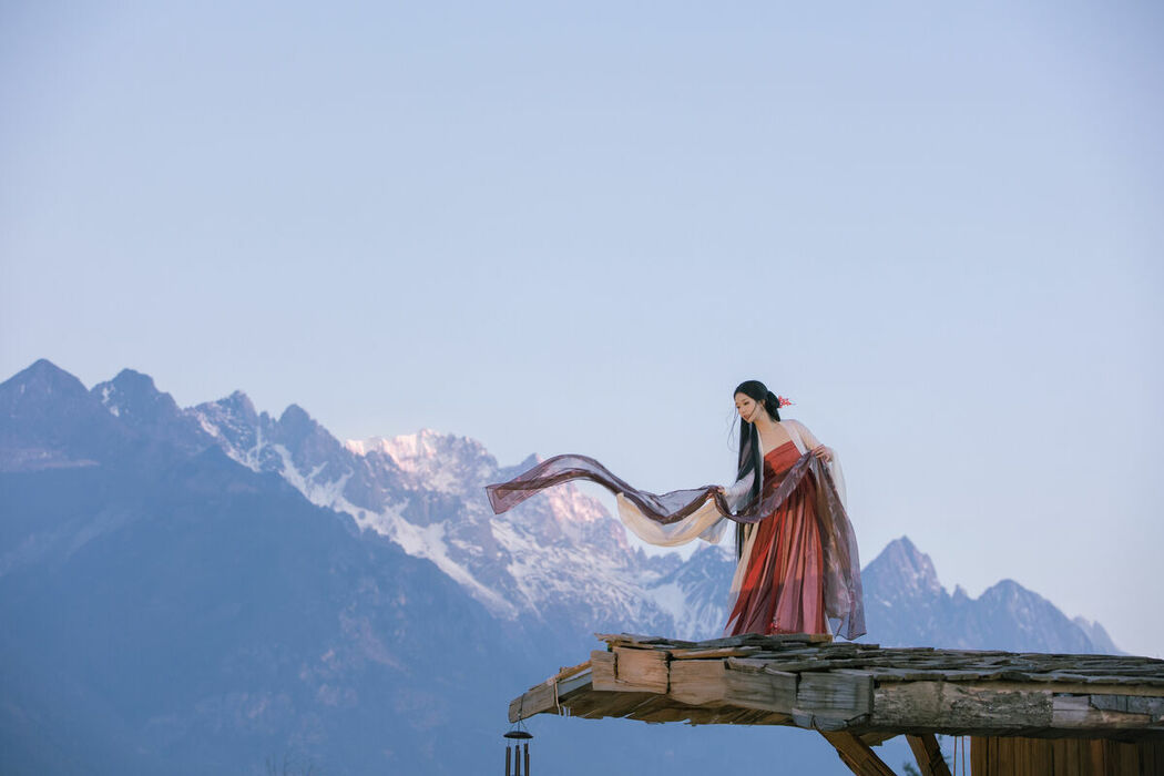 YiTuYu艺图语 Vol.9215 Wan Jiang Ting (34P)