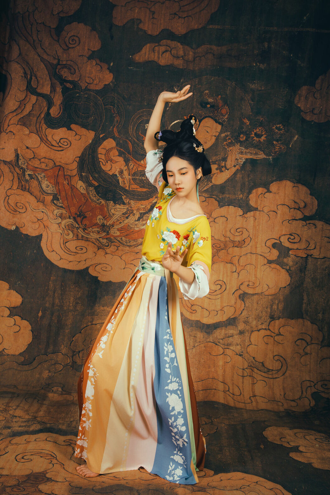 YiTuYu艺图语 Vol.9232 Jian Xiao Cheng (17P)