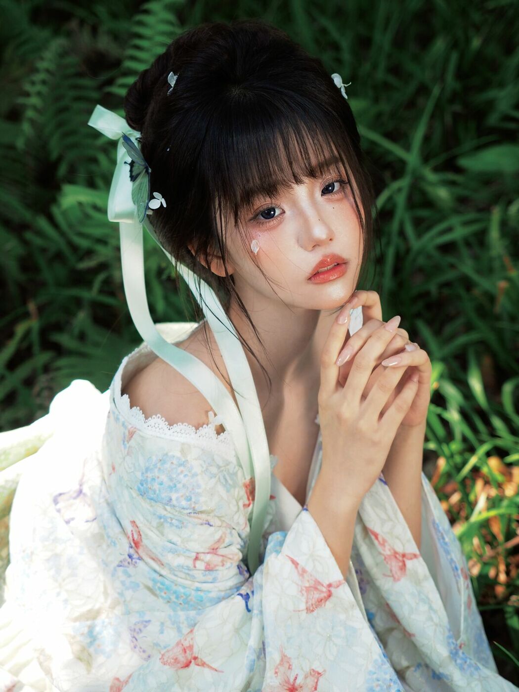 YiTuYu艺图语 Vol.9216 Xiao Xin Yi Yi (14P)