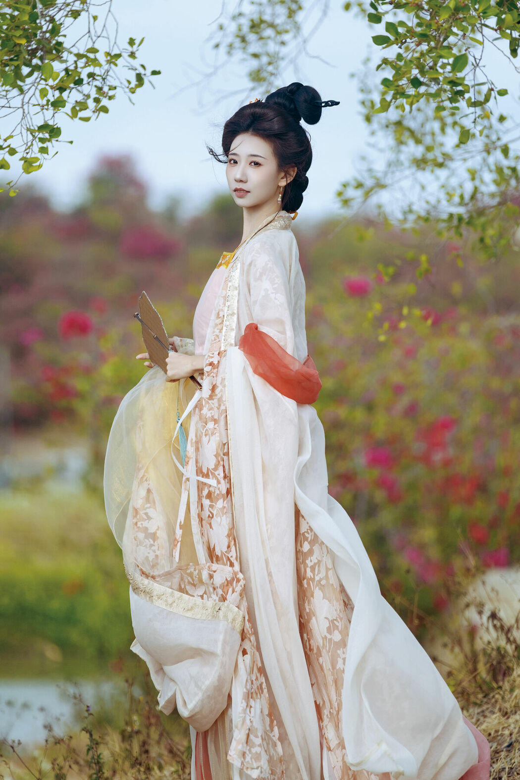 YiTuYu艺图语 Vol.9226 Yi Zhi Man Man (19P)