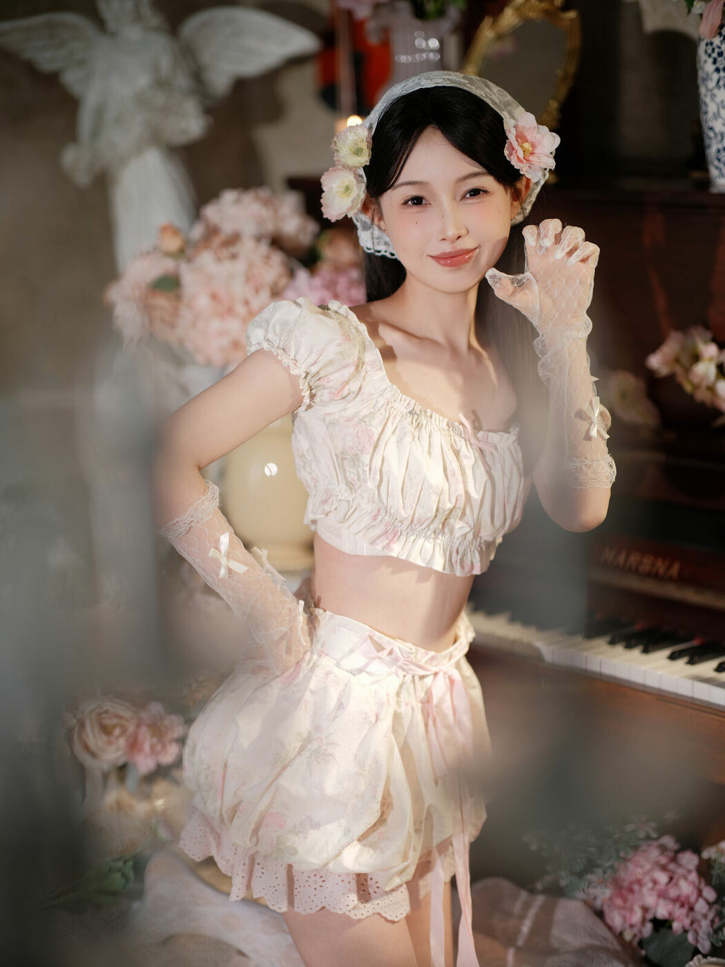 YiTuYu艺图语 Vol.9222 Suan Nai Jia Xin Hao Hao Ci (18P)