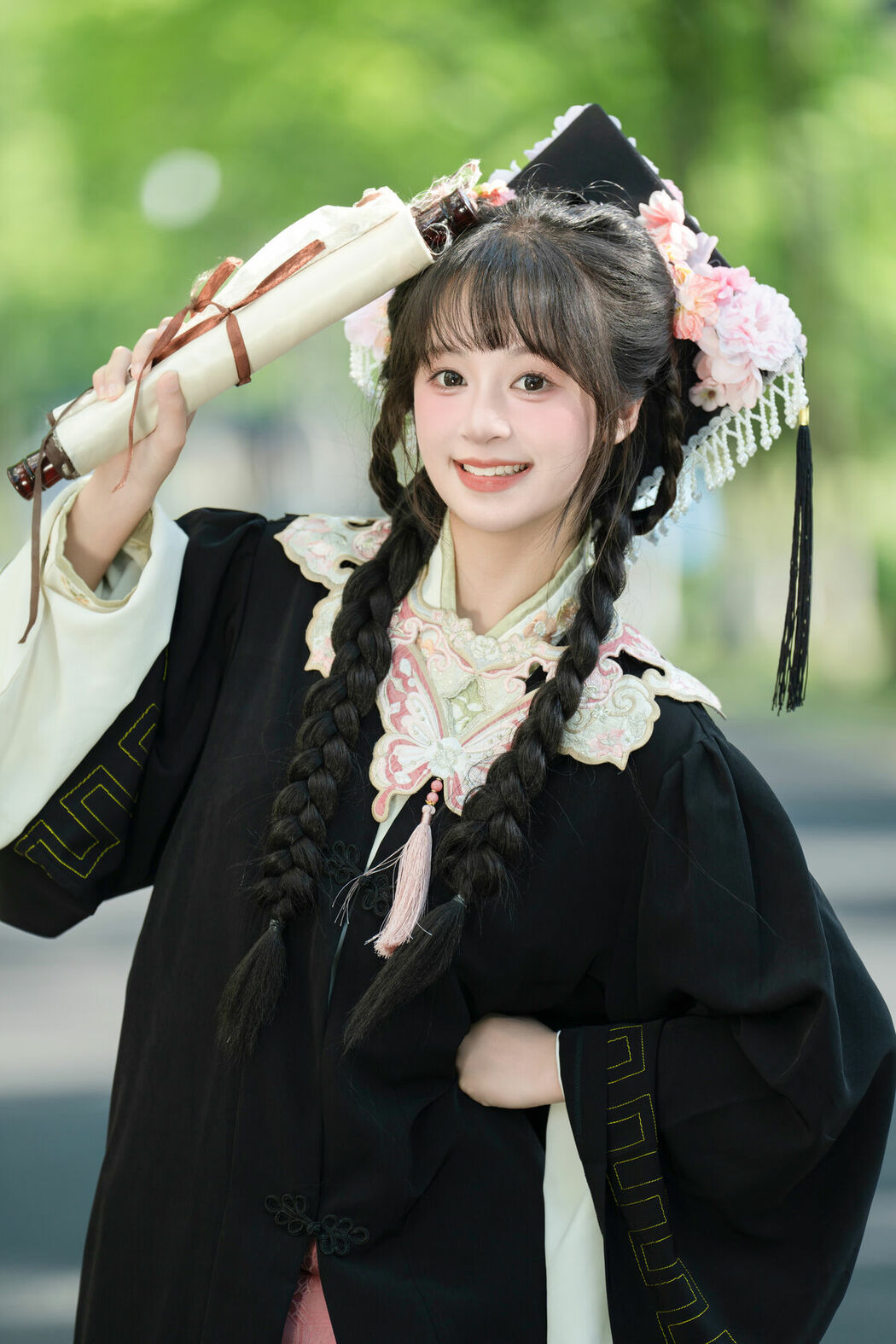 YiTuYu艺图语 Vol.9219 Xia Yu Xiao Nian (28P)