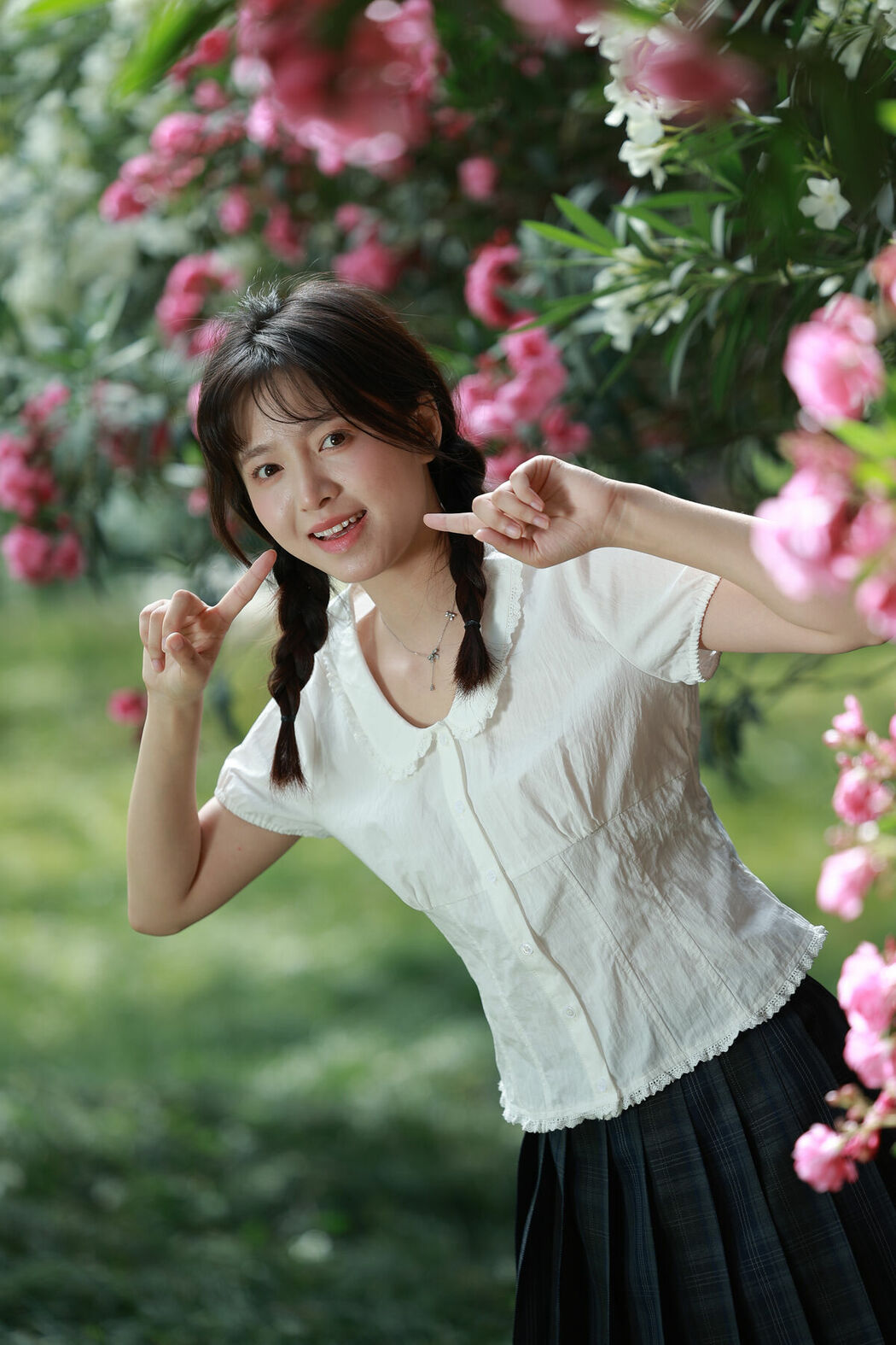 YiTuYu艺图语 Vol.9214 Wan Zi (33P)