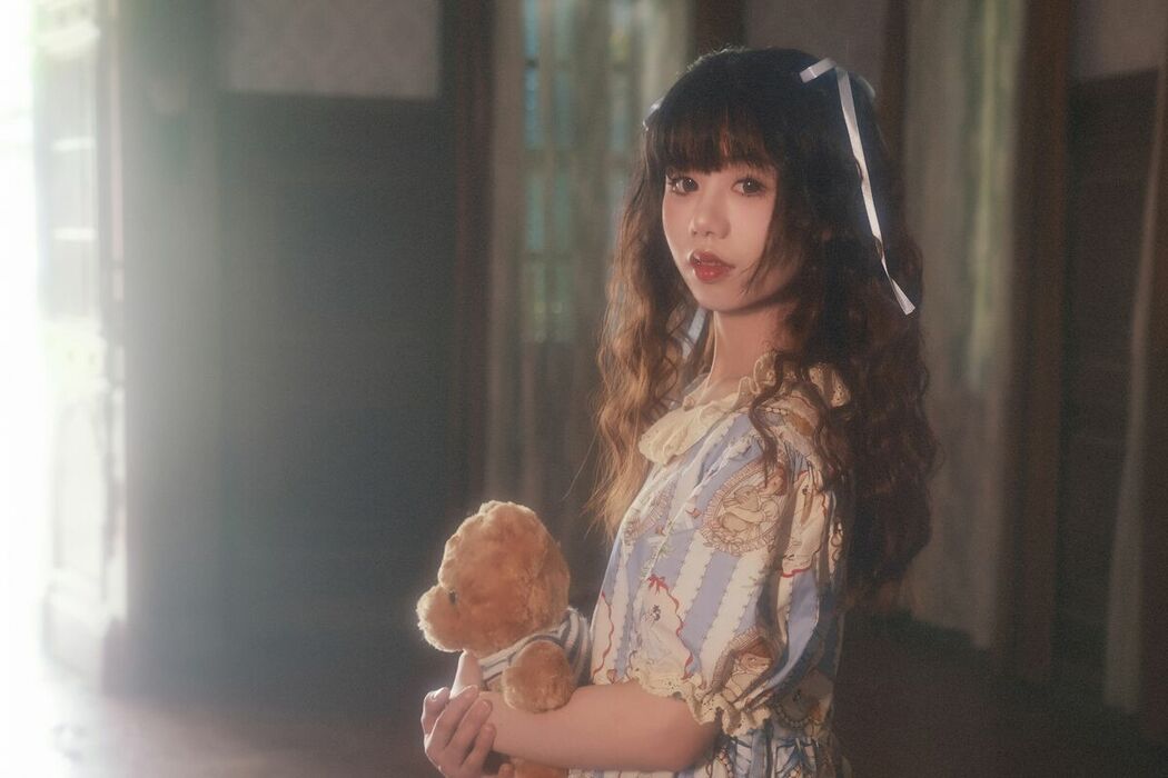 YiTuYu艺图语 Vol.9183 Zhu Shao Zi (37P)