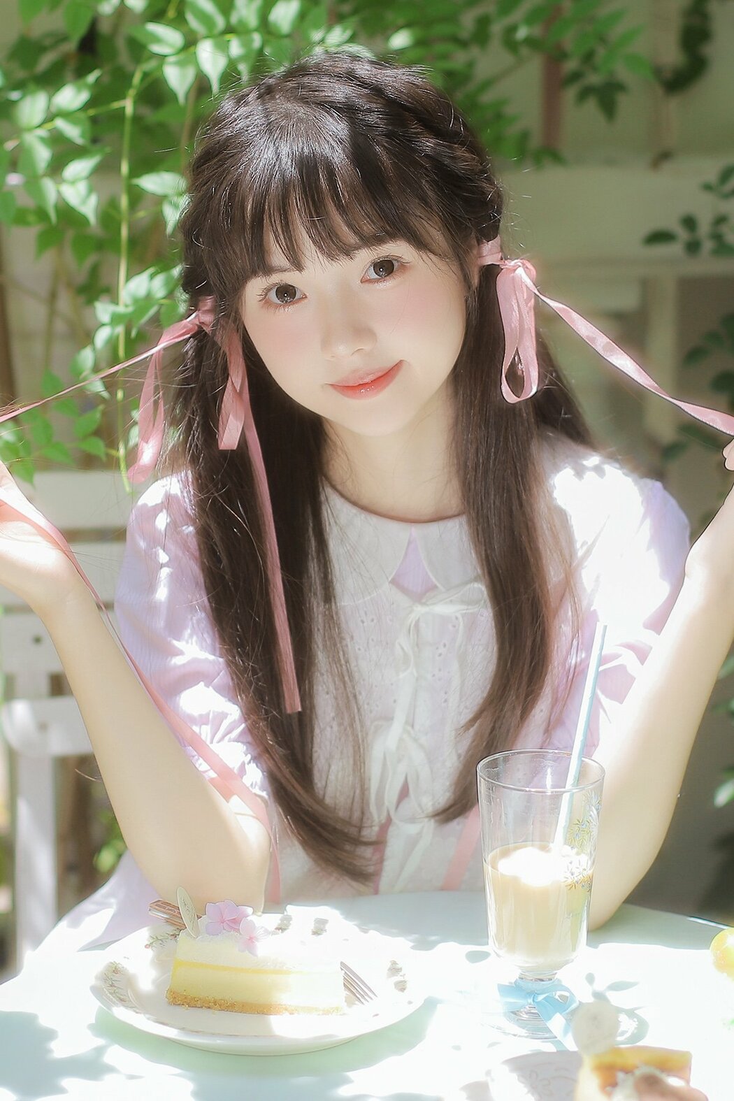 YiTuYu艺图语 Vol.9212 Bo Luo You Dian Tian (30P) Cover Photo